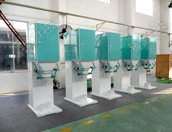 小型半自動包裝機